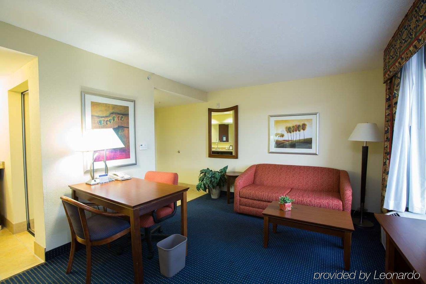 Hampton Inn & Suites Savannah - I-95 South - Gateway Georgetown Exterior photo